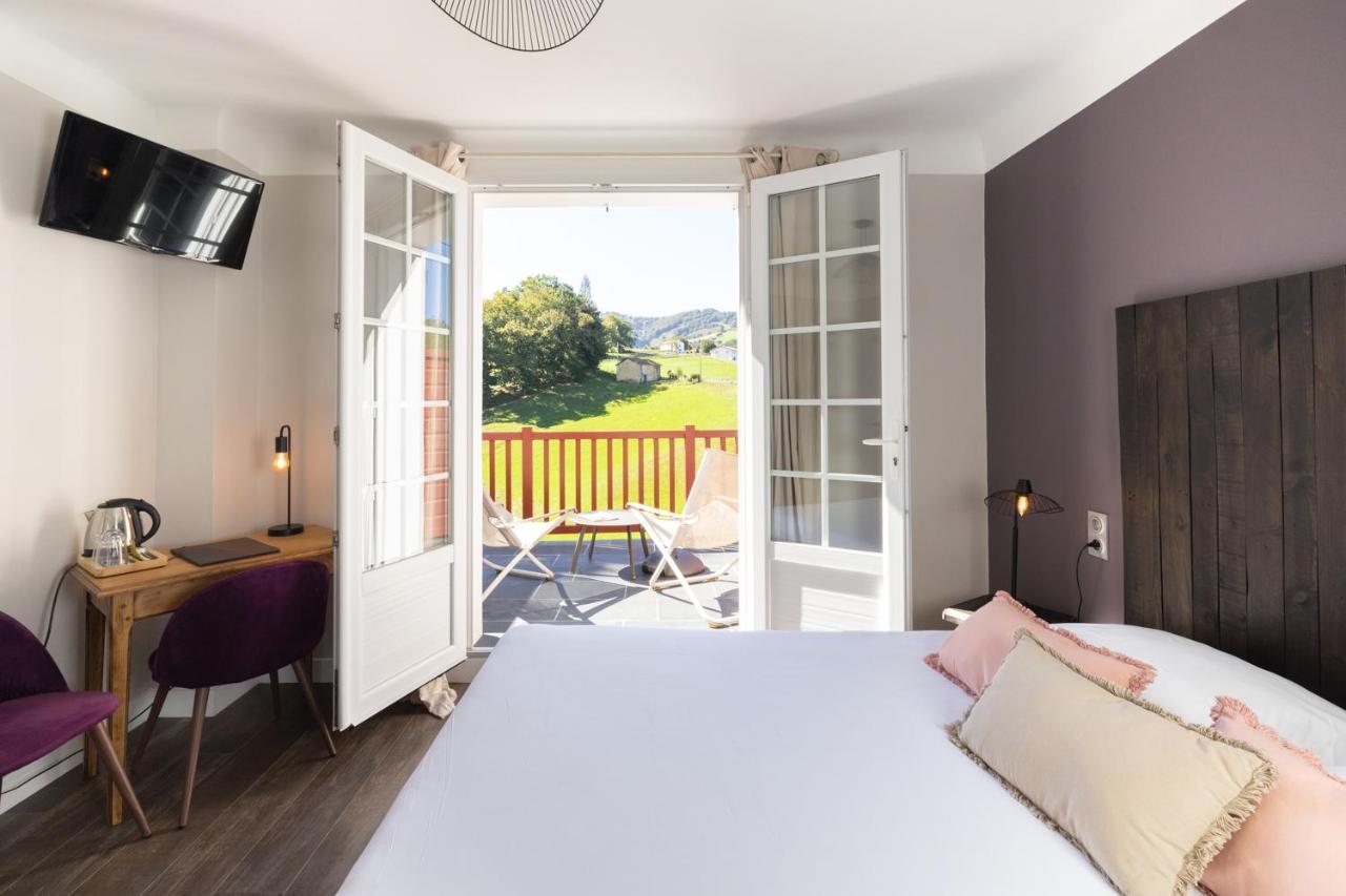 Logis Hotel St Sylvestre Aldudes 외부 사진