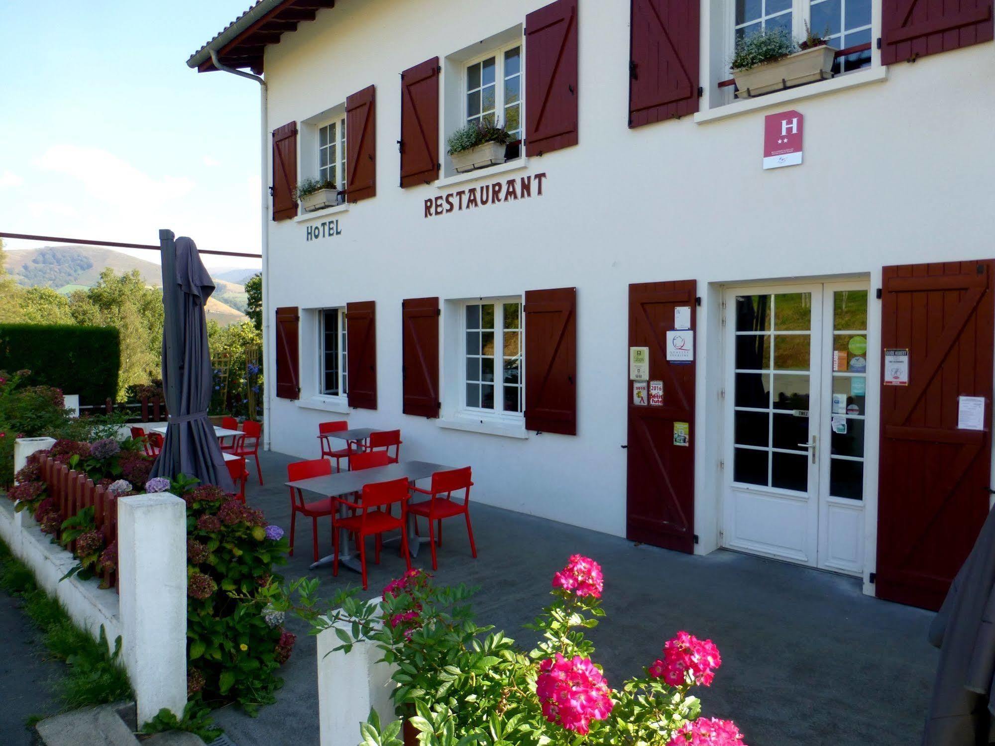 Logis Hotel St Sylvestre Aldudes 외부 사진